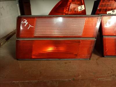 BMW 5-ös sorozat E34 Bmw e34 kombi hátsó belső lámpa 