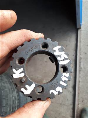 Személyautó főtengely bordás szíjtárcsa SSF 035C