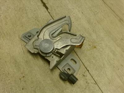 VOLVO S40 2008.01.01-2012.05.30 Motorháztető zár