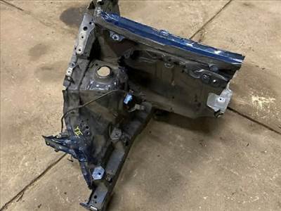 Toyota Yaris (XP90) Jobb első Hossznyúlvány