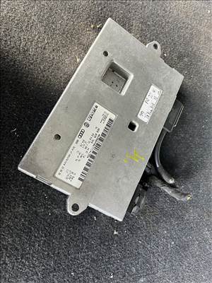 Audi Q7 (4L) 3.0 TDI quattro multimédia vezérlő  4e0035729