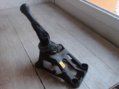 SUZUKI IGNIS Váltó kulissza