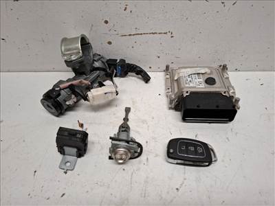 Hyundai I 20 (PB) Zárgarnitúra motorvezérlővel 3910103700