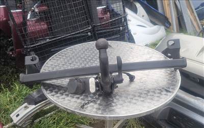 Fiat Punto II Vonóhorog 