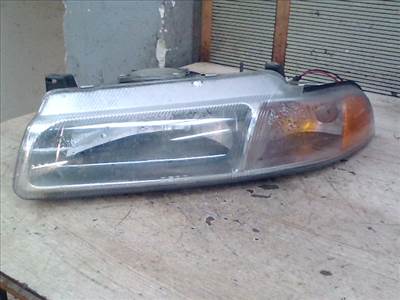 CHRYSLER STRATUS Bal első fényszóró