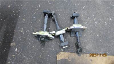 Toyota Celica (T200) Ajtóhatároló 