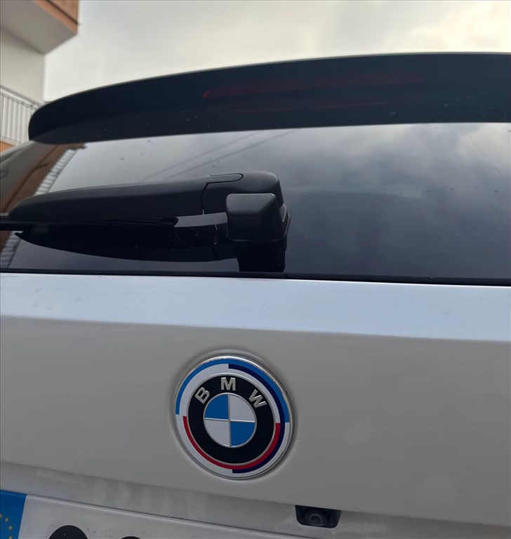 BMW embléma 74 -82 mm   kk-fehér, full fekete, 50 ves jubileumi 3. kép