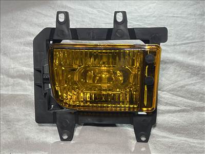 BMW 325 E30 ködlámpa  63171386034