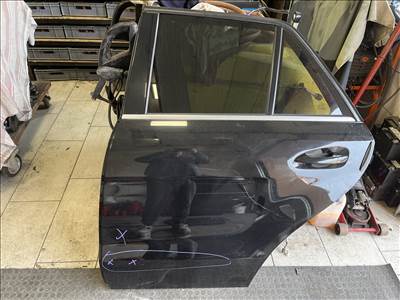 Mercedes GLE-osztály W166 Ml gle 166 bal Hátsó enyhén sérült ajtó