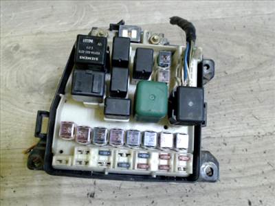 MAZDA PREMACY 99.01-05.10 Biztosítéktábla BCM BSI BSM SAM GEM modul Motortér