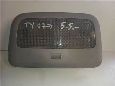 Toyota Yaris beltér világítás első