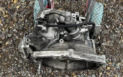 Opel Astra J, Opel Insignia A 2.0 CDTi M32 vàltó