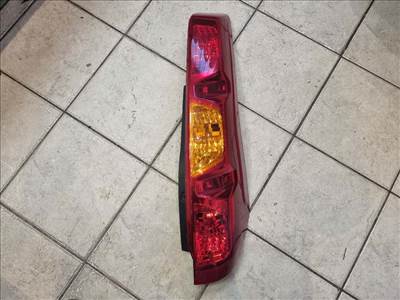 Nissan X-Trail II jobb hátsó lámpa 220-63929