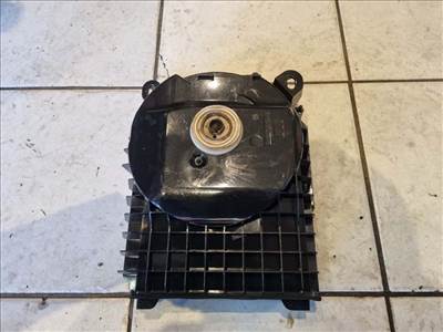 BMW 1 (E81, E82, E87, E88), BMW 3 (E90, E91, E92, E93) mélynyomó jobb hangszóró 9143986