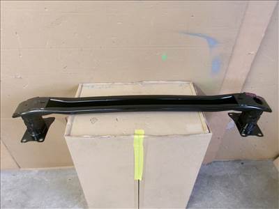 VOLKSWAGEN GOLF VIII 5H0 hátsó lökhárító merevítő 2020-