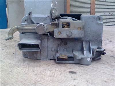 FIAT ULYSSE 02.07- Bal első ajtó zárszerkezet központi záras