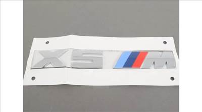 Gyári BMW F15 F85 "X5M" csomagtartó felirat 51148057980