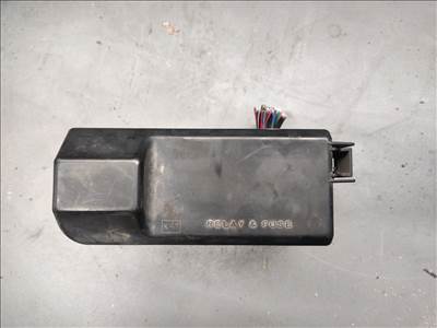 Daihatsu Terios (2nd gen) motortéri biztosítéktábla 