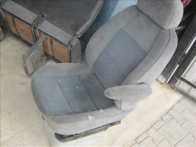 Mercedes T1 TN/T1 vezetőülés 