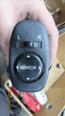 Toyota Celica (T200) Tükör állító kapcsoló 