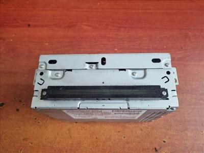 VOLVO V70 Rádió / CD