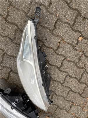 Ford B-Max bal első jobb első fényszóró  av1113w029ae av1113w030af