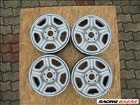 16-os 5 x 114.3-as gyári Dacia újszerű lemezfelni eladó