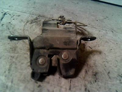 FORD ESCORT 95- Csomagtérajtó zárszerkezet