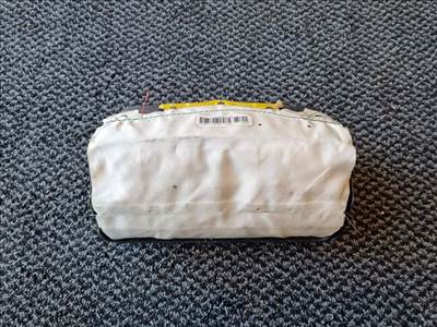 Lancia Delta III utasoldali műszerfal légzsák