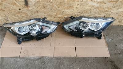 2015 Nissan Qashqai fényszórók