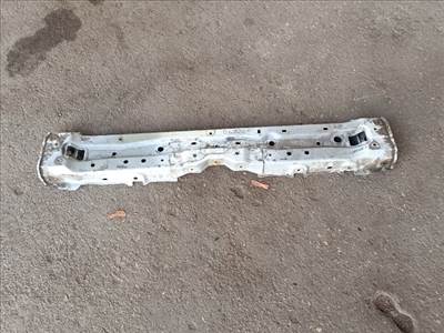 Toyota Corolla (E210) homlokfal 