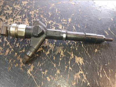 Nissan X-Trail T30 2.2DCi porlasztó  denso16600eb300