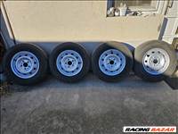  15" használt (gyári felni) lemezfelni, rajta 215/70 használt Taurus téli gumi gumi 