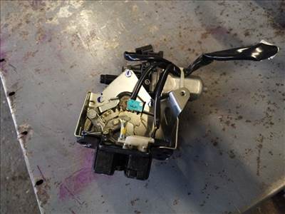 Toyota RAV4 2013- csomagtérajtó motor 1638000062 d6261342d