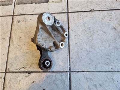 Citroen C5 III jobb első motortartó bak (motorkód: 9HZ(DV6TED4)) 9647646380