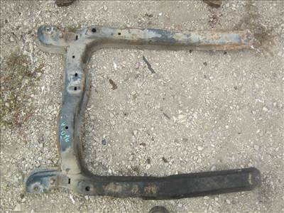 Opel Astra F bölcső 