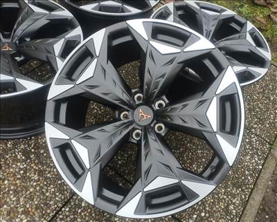 ÚJ 5x112 19 Cupra gyári alufelni r19 " Terramar Formentor 
