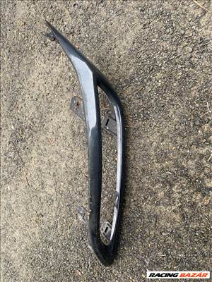 Toyota Auris (E180) lökhárító betét