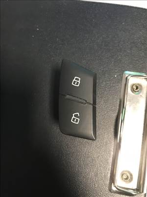 Audi A6 (C7 - 4G) központi zár kapcsoló