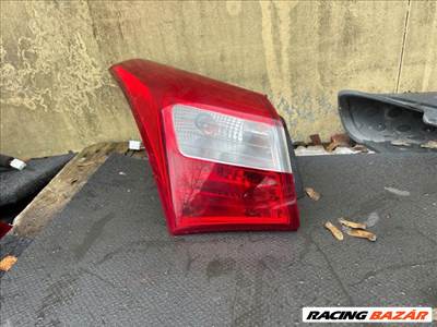 Hyundai i30 (GD) HYUNDAI i30 (GD) Bal Külső Hátsó Lámpa 92401a50