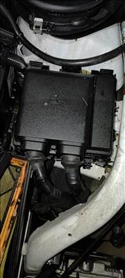 Ford Focus mk4 biztosíték tábla 