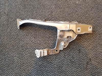 Opel Astra H jobb első fényszórókeret 93189086