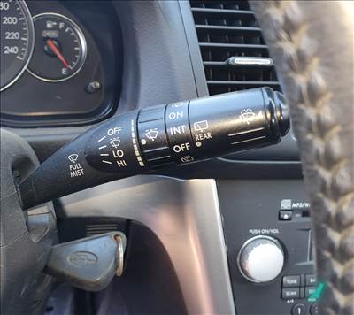 Subaru Outback III (BL/BP), Subaru Legacy IV Ablaktörlő kapcsoló 