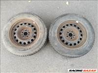  5x98 lyukosztású 15" használt (gyári felni) lemezfelni, rajta 215/65r15 Nankang téli gumi 
