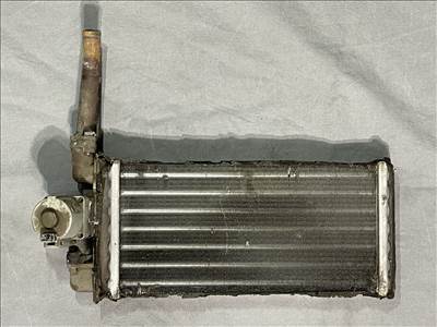 BMW 325 E30 fűtőradiátor 