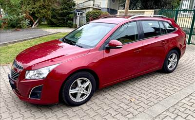 Eladó Chevrolet Cruze 1.7TD Gyári fényezés/vez. szervizkönyv/1. Tulajdonos/Tolatóradar!