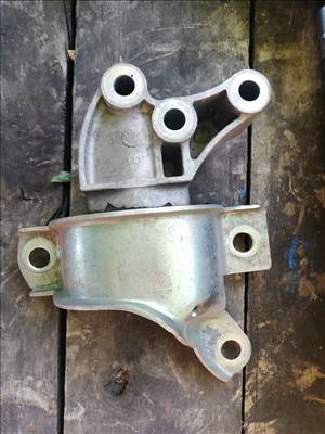 Fiat 500 motortartó baj 1.2bz