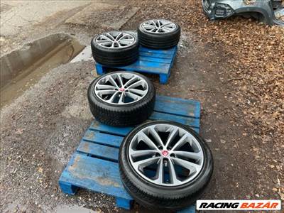 Jaguar F-Pace R19 / 5x108 / 8,5J / ET45 Alufelni Szett hk8m1007na