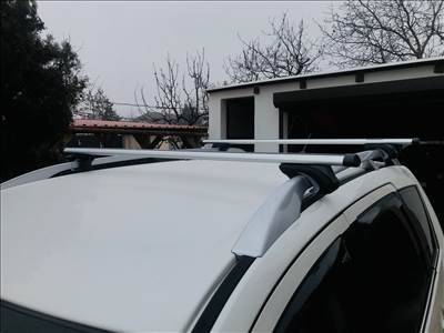 Tetőcsomagtartó keresztrúd