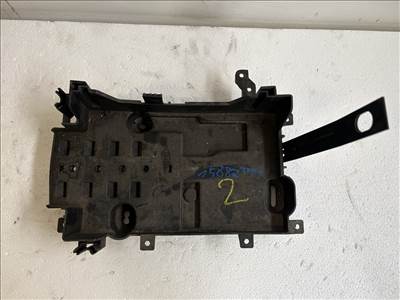 Chevrolet Trax U200 2013 Akkumulátor tartó, tálca   95933269